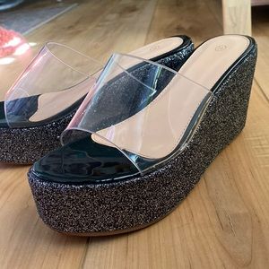 Black glitter platforms w/ clear acrylic slides